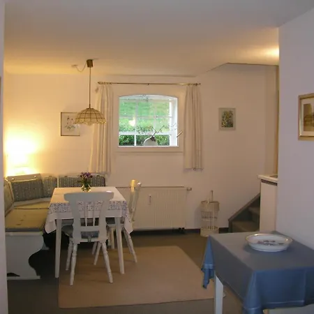 Altes Forsthaus Latrop *